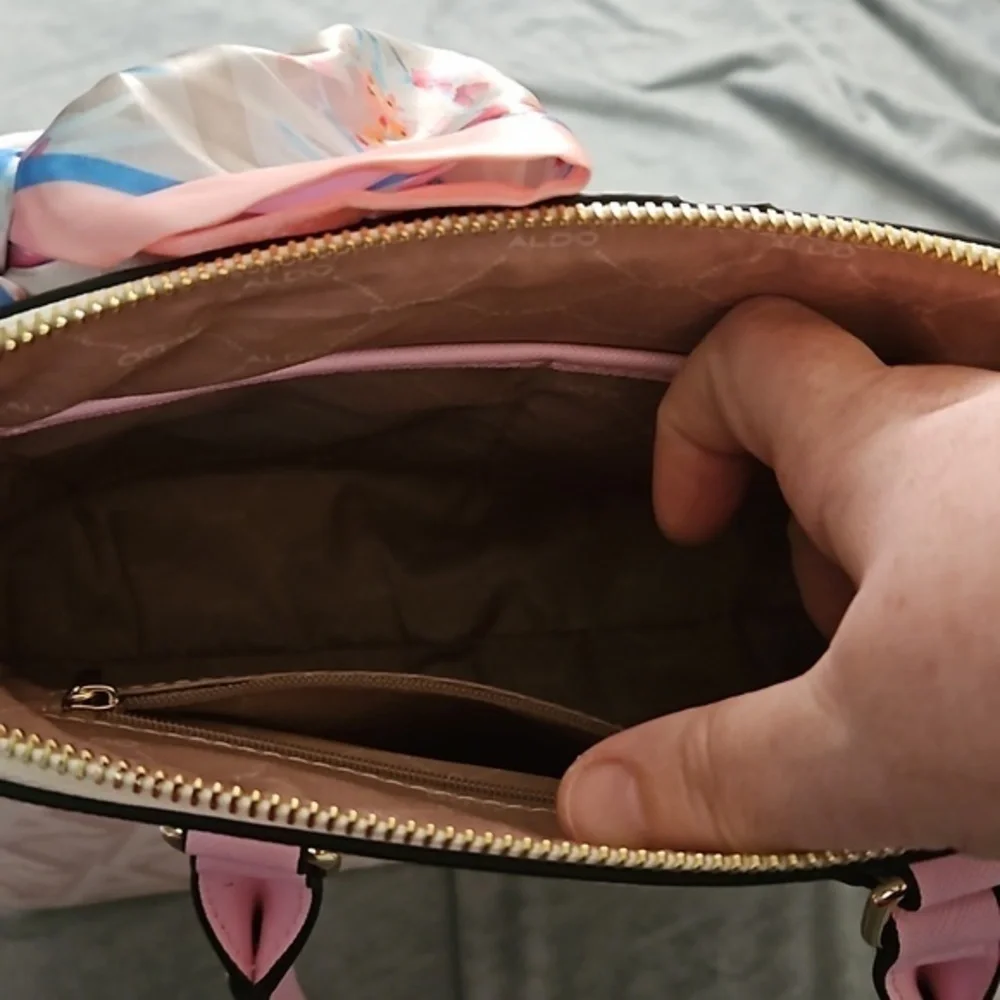 Aldo Pink Satchel/Crossbody Bag‎